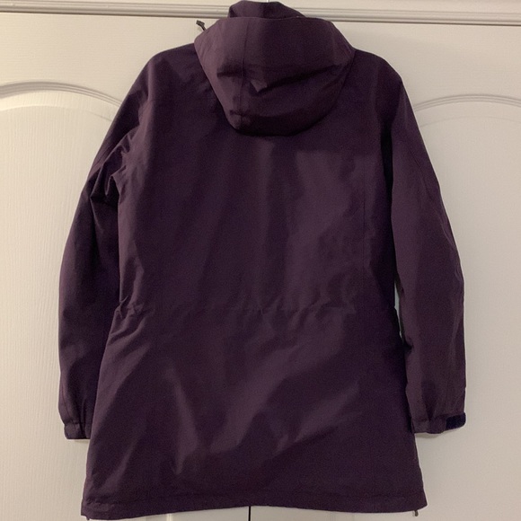 EUC Mountain Equipment Co-op winter coat - Picture 8 of 16